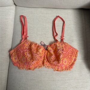 Victoria’s Secret Demi Lace Bra